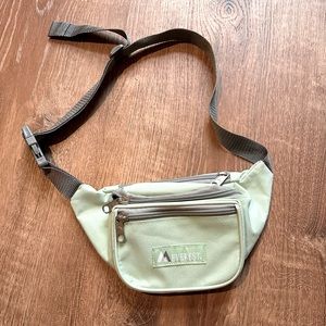 Everest Fanny pack